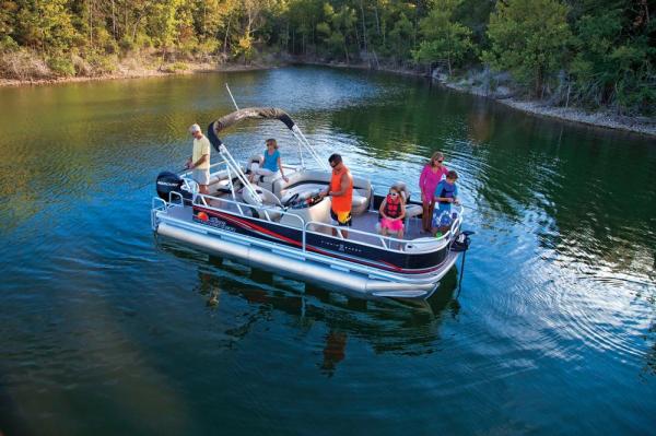 Pontoon Boat - Sun Tracker Fishing Barge Deluxe 22' - M and M